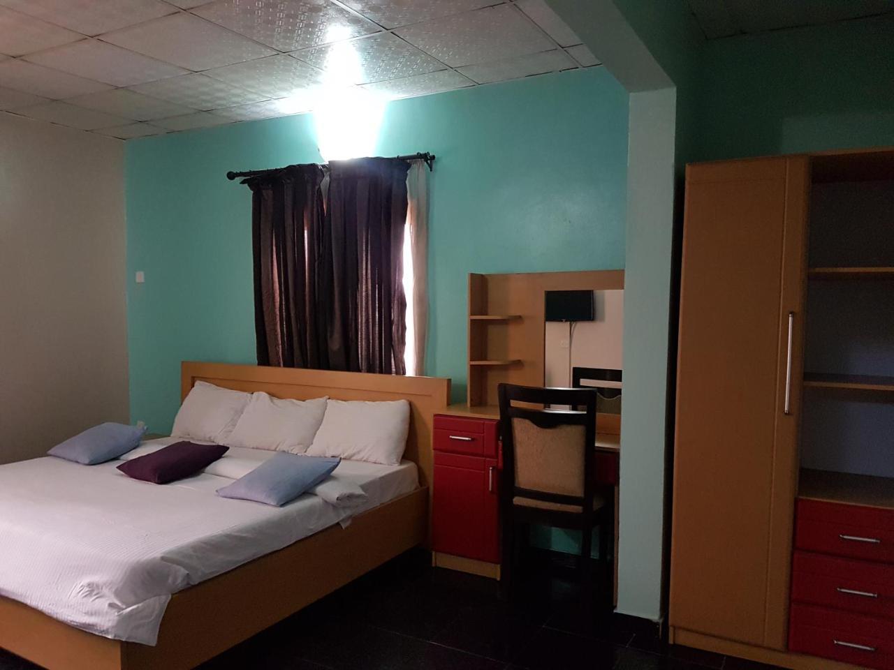 Chamcce Hotel Ajao لاغوس المظهر الخارجي الصورة