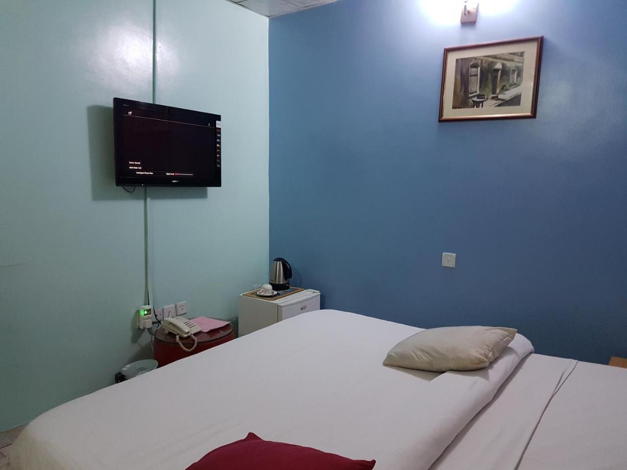 Chamcce Hotel Ajao لاغوس المظهر الخارجي الصورة