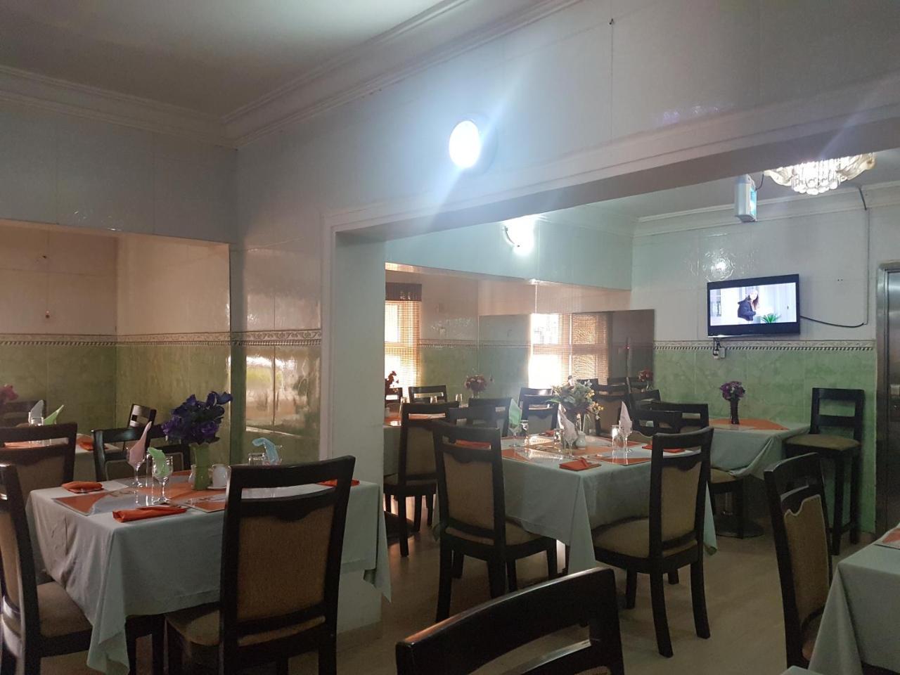 Chamcce Hotel Ajao لاغوس المظهر الخارجي الصورة